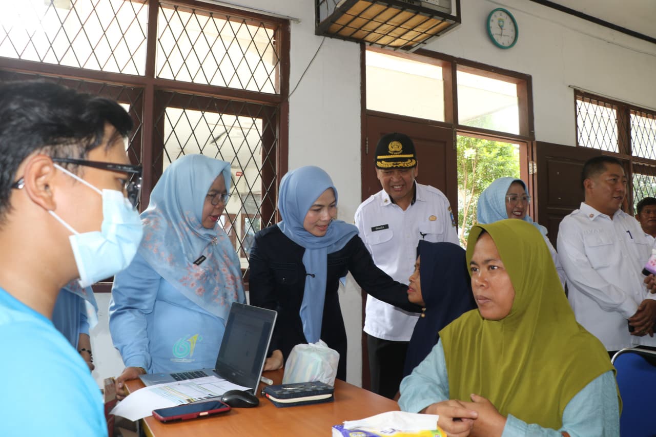 Satu Tahun Zakiyah-Najib, 717.147 Warga Kurang Mampu Difasilitasi Jaminan Kesehatan, 559.770 Warga Terlayani CKG