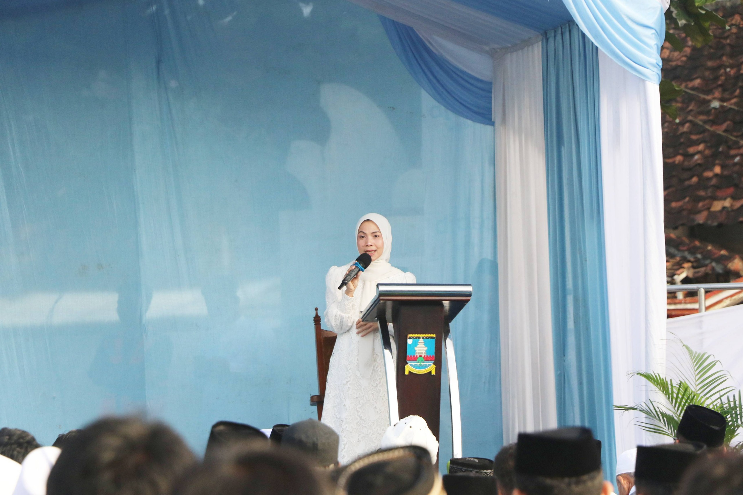 Sholat Idul Adha di Alun-alun Kramatwatu, Bupati Serang Ajak Tingkatkan Solidaritas Sosial