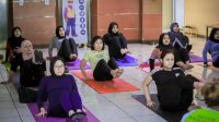 Dispora Kota Tangerang Rutin Gelar Kelas Yoga Gratis, Dorong Masyarakat Hidup Sehat