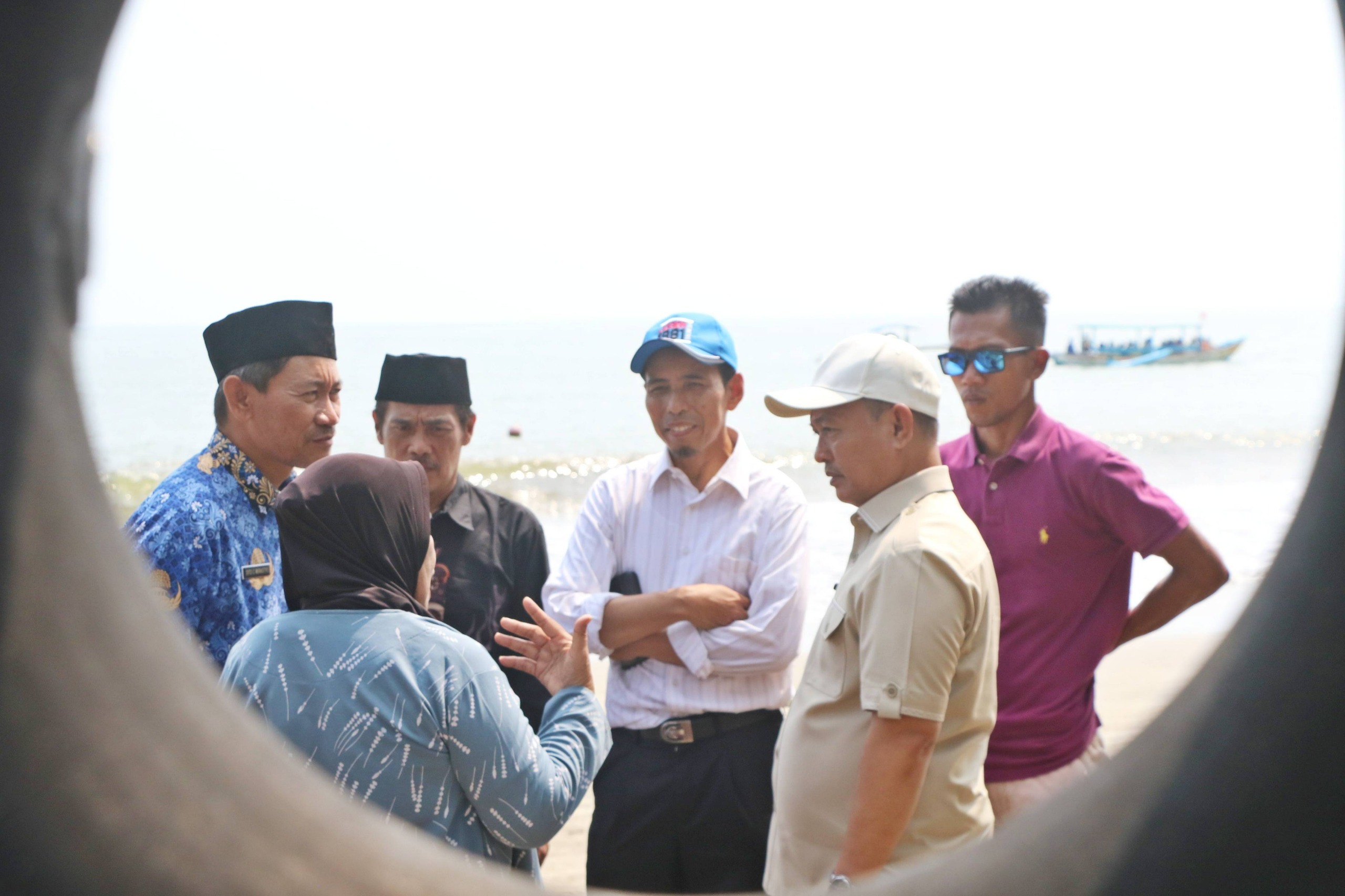 Okupansi Hotel Capai 100 Persen, 25 Ribu Wisatawan Kunjungi Pantai Anyer-Cinangka.