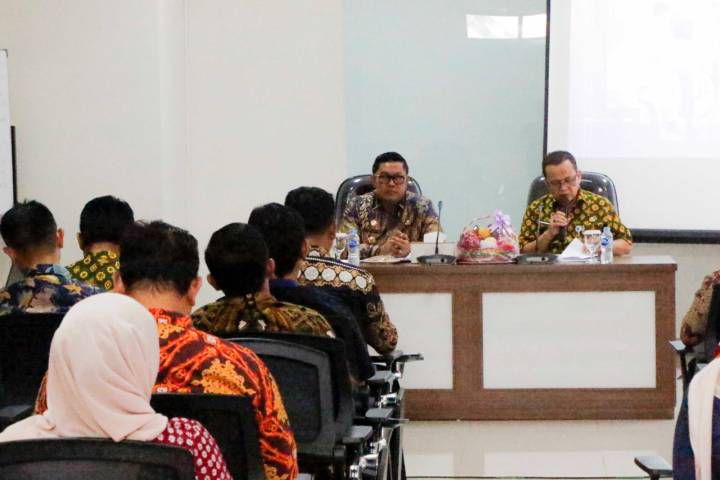 Tutup Pelatihan ASN, Maryono Tekankan Budaya Pelayanan Prima di Lingkungan Pemkot Tangerang.