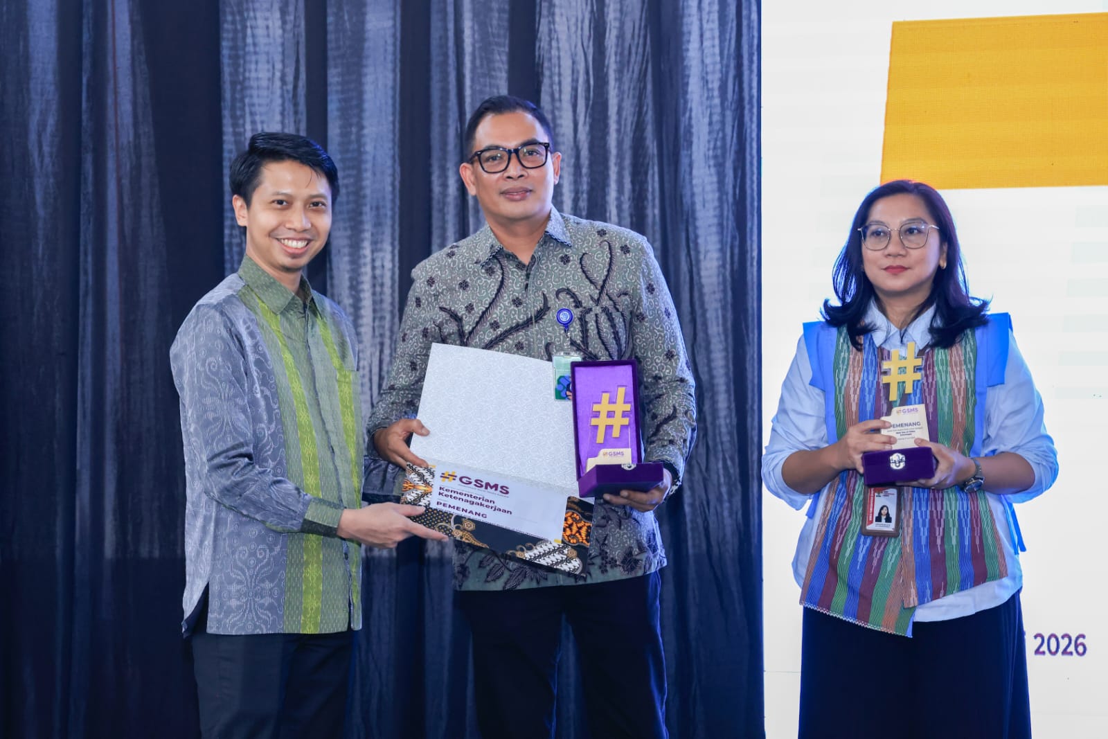 Sajikan Informasi Ketenagakerjaan yang Akurat, Kemnaker Raih Dua Penghargaan GSMS 2026
