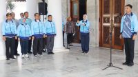 Lepas Kontingen Atlet, Sekda Zaldi Target Raih Juara POPDA dan PEPARPEDA 2026
