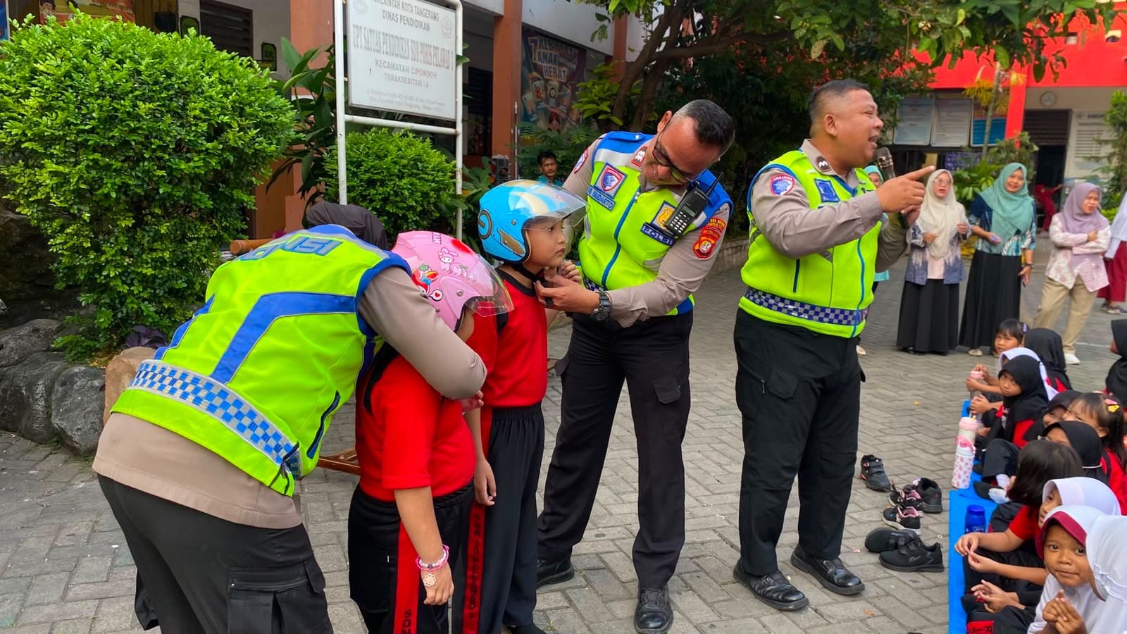 Police Goes to School, Satlantas Polres Metro Tangerang Kota Edukasi Keselamatan Berlalu Lintas kepada Pelajar SD