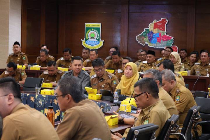 Rapat Evaluasi Bulanan, Pemkot Tangerang Fokus Percepatan Program dan Respons Aduan Masyarakat