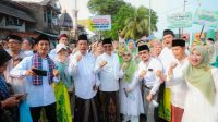 Ribuan Warga Ikuti Jalan Sehat Sarungan Bersama Walikota Tangerang