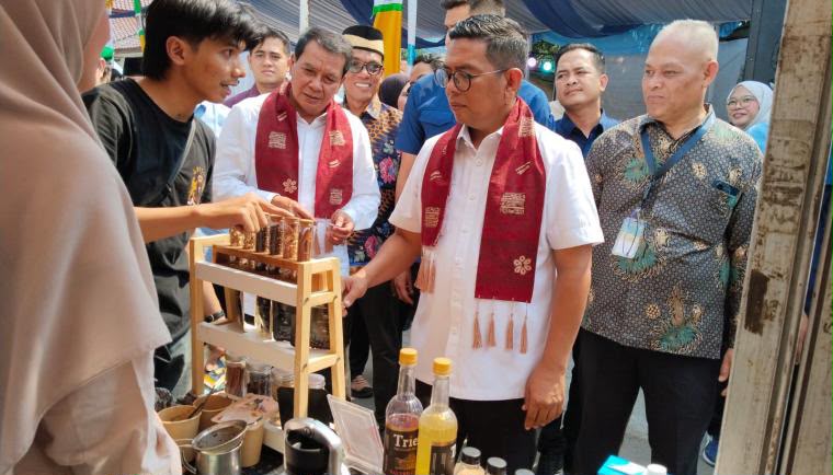 Festival Muharram Cengkok 1448 H, Bupati Maesyal Dorong Penguatan Syiar Islam dan Pemberdayaan Masyarakat