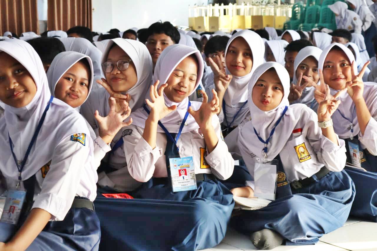 Diskominfo Kabupaten Serang Bekali Siswa Baru SMAN 1 Ciruas Literasi Digital Cegah Kekerasan Seksual hingga Judol