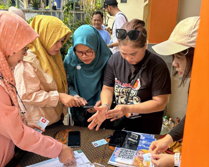 Permudah Akses Layanan Publik, Diskominfo Kota Tangerang Gelar Sanjung Goes to Kampung
