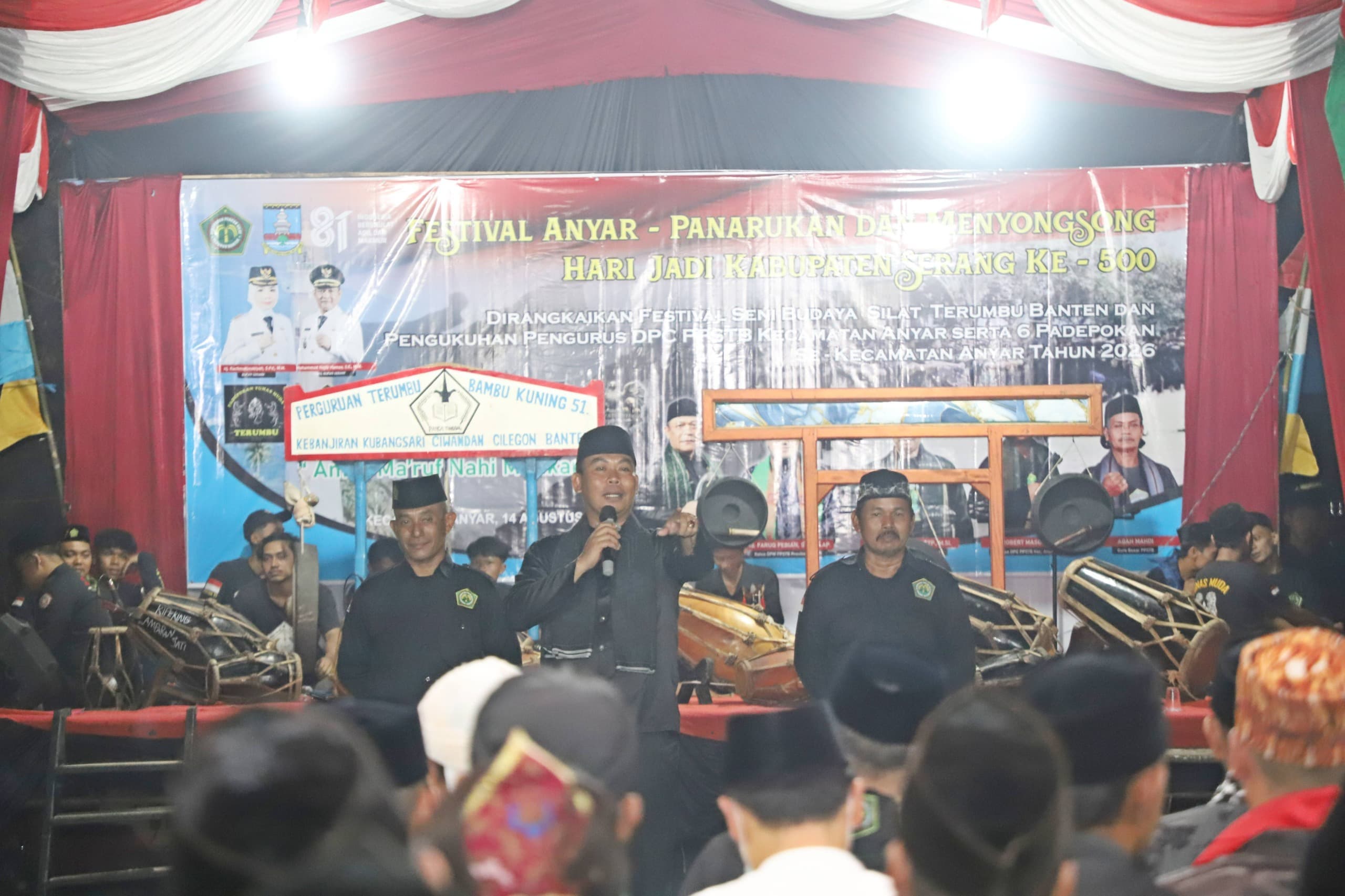 Songsong Festival Anyer-Panarukan, Camat Anyar Imron Satukan Seni Budaya Silat dan Debus