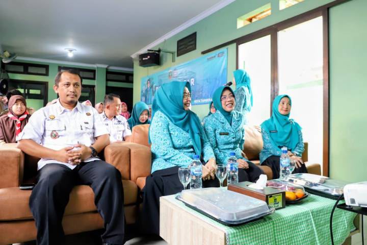 TP PKK Provinsi Banten dan Kota Tangerang Gelar Program PKK Mengajar di SKH An Nuur