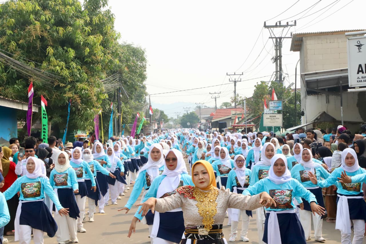 4500 Warga Ikuti Tari Kolosal, Festival Gabrugan Padarincang Didorong Masuk KEN