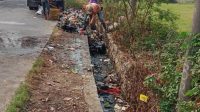 Respons Cepat Laporan Warga, DLH Kota Tangerang Bersihkan Tumpukan Sampah di Kedaung Wetan