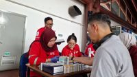 Semarak HUT RI ke-81, PMI Kota Tangerang Buka Layanan CKG di Bandara Soetta