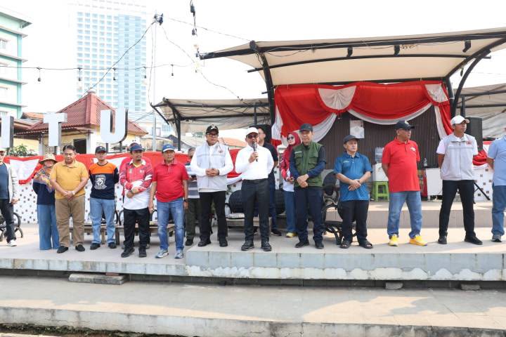 Tebar 1 Ton Lele di Situ Gede, Pemkot Tangerang Meriahkan HUT ke-81 RI Lewat Mancing Bersama