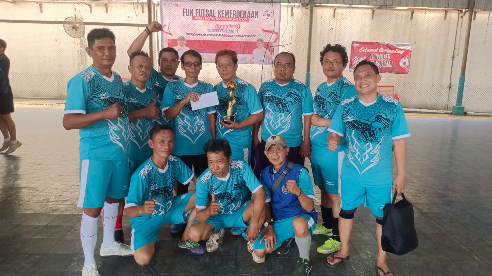 SIWO PWI Kota Tangerang meraih juara II Fun Futsal Kemerdekaan Walikota Tangerang CUP 2026 setelah kalah 2-1 dari BMC di partai final.