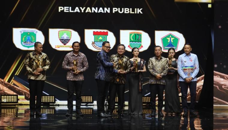 Pemkab Tangerang Raih Penghargaan Pendidikan di Pemimpin Daerah Awards 2026