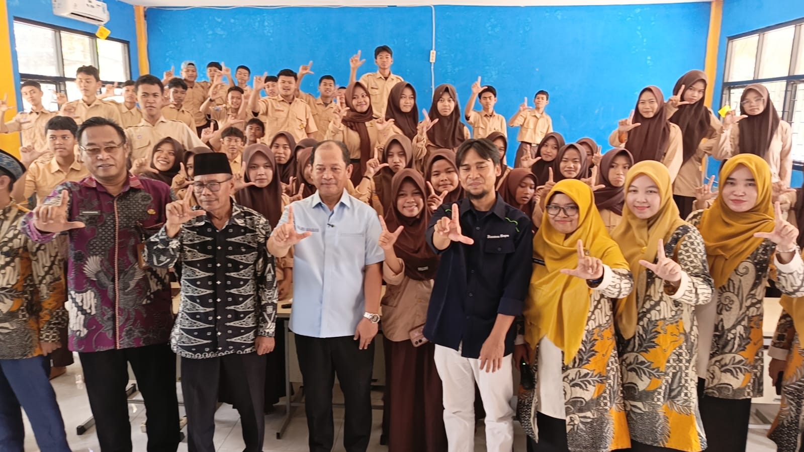 Wabup Serang Minta Pelajar Harus Jadi Garda Terdepan Perangi Hoaks