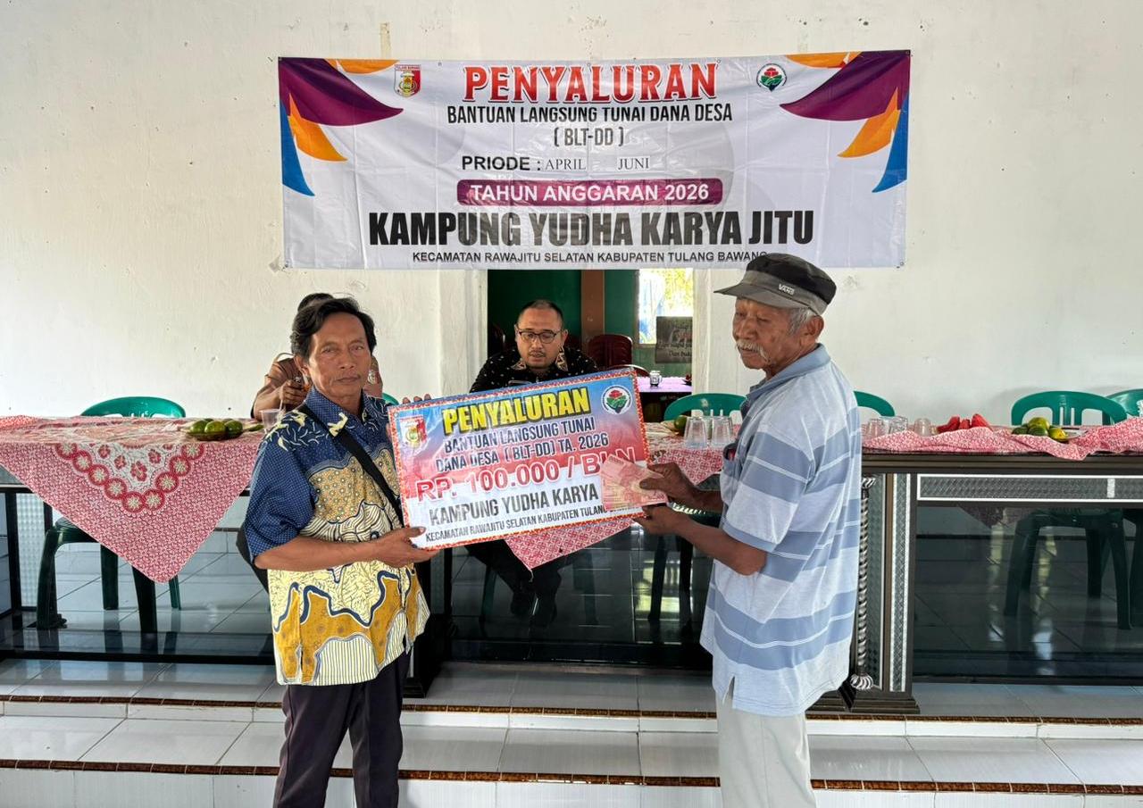 Kakam Yudha Karya Jitu Pimpin Langsung Penyaluran BLT Dana Desa Kepada 6 KPM