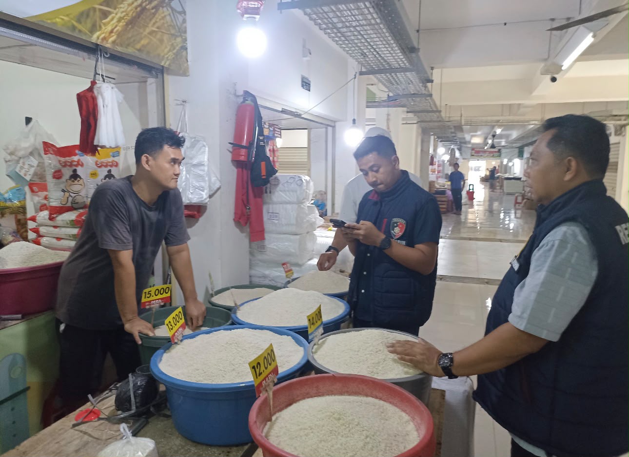 Tim Satgas Pangan Polres Metro Tangerang Kota Lakukan Sidak ke Pasar-Pasar