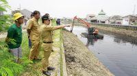 Wali Kota Tangerang Tinjau Normalisasi Sungai dan Drainase