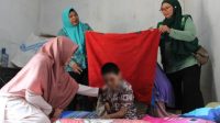 Kecamatan Pinang Jemput Bola Perekaman KTP-el bagi Penyandang Disabilitas