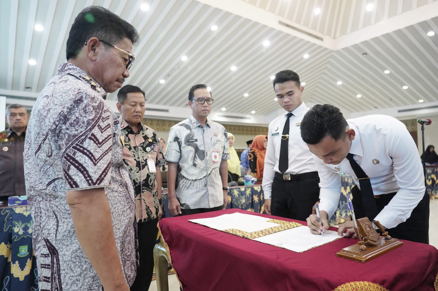 Wali Kota Tangerang Minta Pelayanan Tak Boleh Berhenti