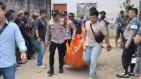 Tiga Orang Ditemukan Tewas dalam Satu Rumah, Polisi Lakukan Penyelidikan Intensif