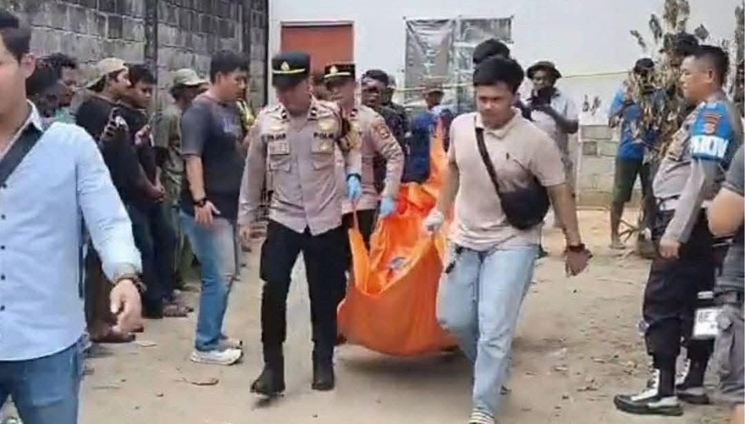 Tiga Orang Ditemukan Tewas dalam Satu Rumah, Polisi Lakukan Penyelidikan Intensif
