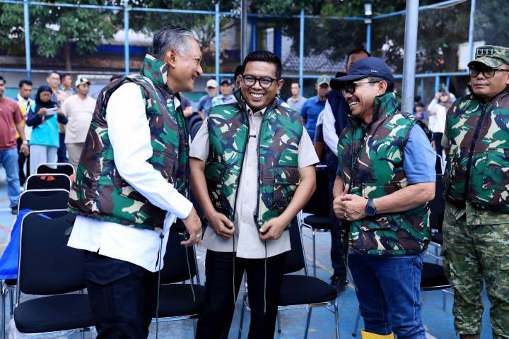 Susur Sungai Angke, Sachrudin Bersama Menteri PU dan Gubernur Banten Petakan Titik Rawan Banjir